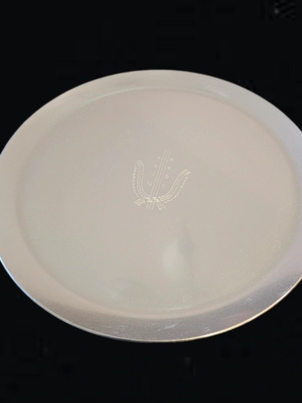 Vintage Kensington Aluminum "Savoy" Pattern Round Serving Tray (Model No. 7159)